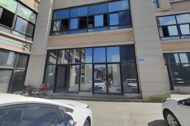 綦江康德城市花園門(mén)面